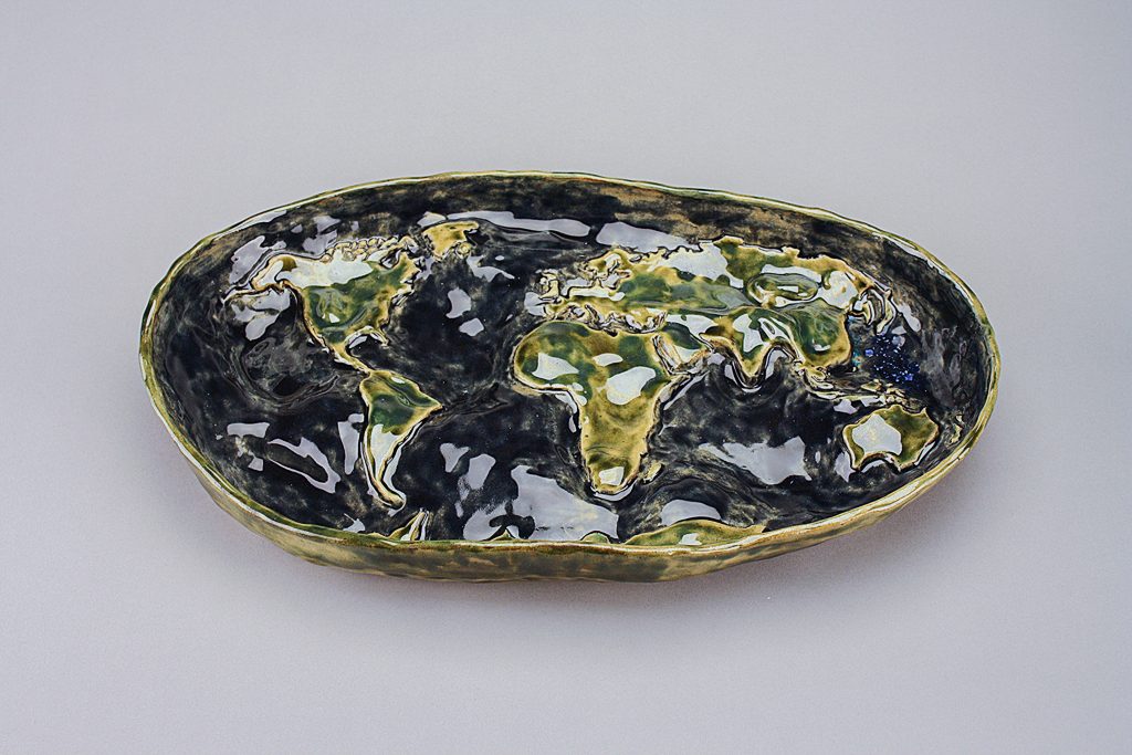 Geoid Fruit Platter, 2012. Stoneware and Glaze fired to cone 10